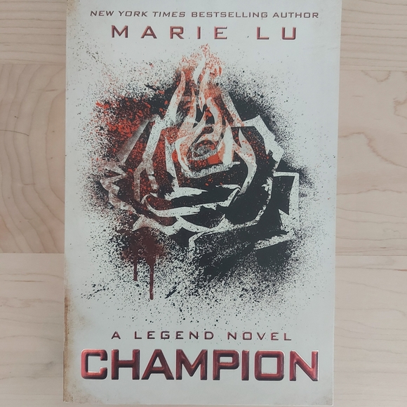 The Legend Trilogy by Marie Lu - Picture 5 of 5